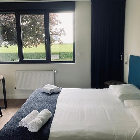 Logis Hotel & Restaurant De L'Aerodrome De La Baie De Somme Buigny-Saint-Maclou 외부 사진